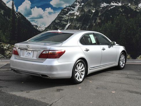 Used 2010 Lexus LS 460 AWD image 3