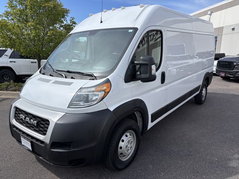 Used 2019 RAM ProMaster 2500 FWD image 3