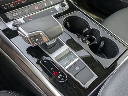 Used 2023 Audi Q8 Premium Plus w/ Premium Plus Package image 14