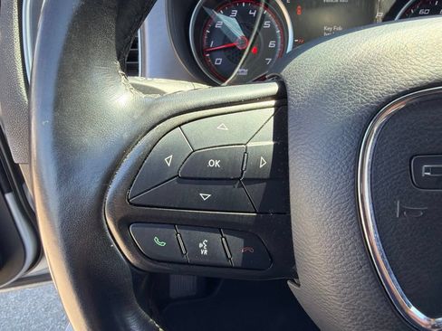 Used 2022 Dodge Charger SXT RWD image 16