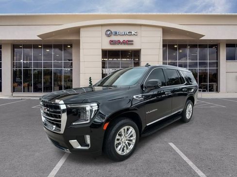 Certified 2023 GMC Yukon SLT w/ SLT Luxury Package RWD image 5