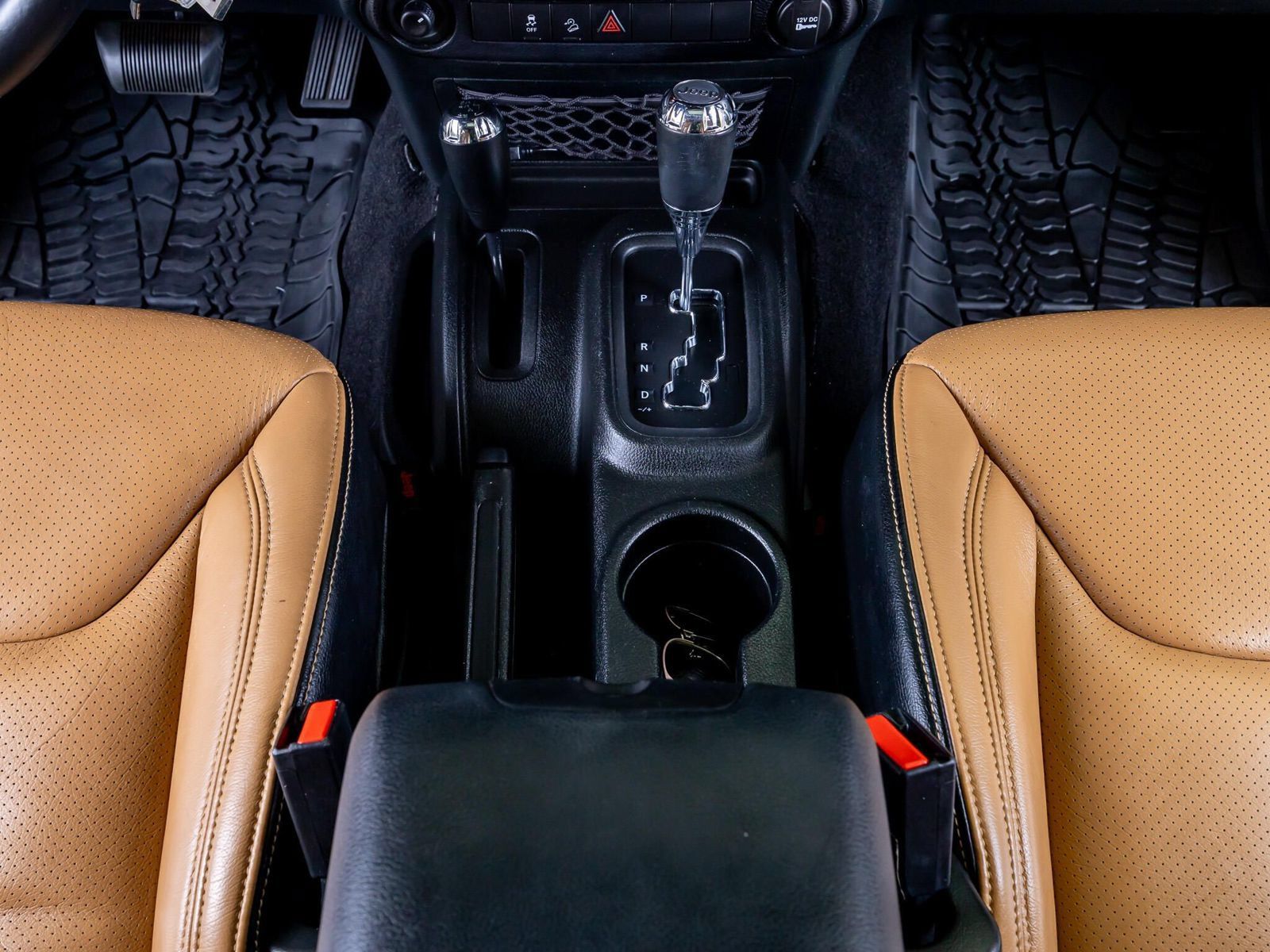 Used 2017 Jeep Wrangler Unlimited Sport w/ Quick Order Package 24S AWD/4WD image 22
