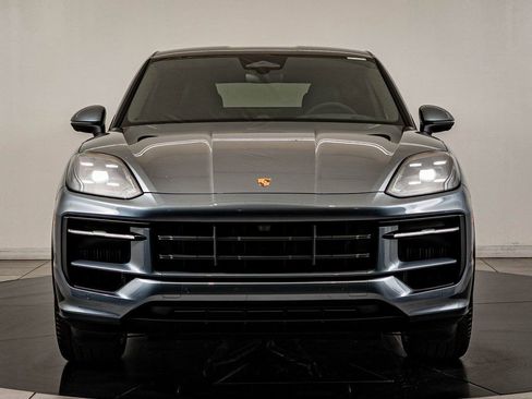 New 2026 Porsche Cayenne S image 11