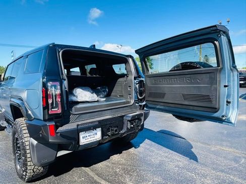 New 2024 GMC Hummer EV 3X w/ Omega Edition AWD/4WD image 5