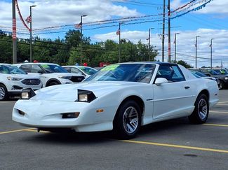 Used 1991 Pontiac Firebird Coupe video 1