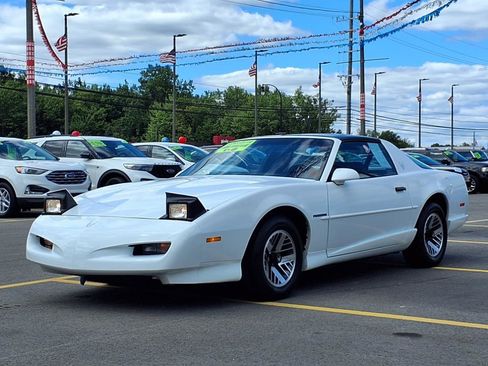 Used 1991 Pontiac Firebird Coupe image 1