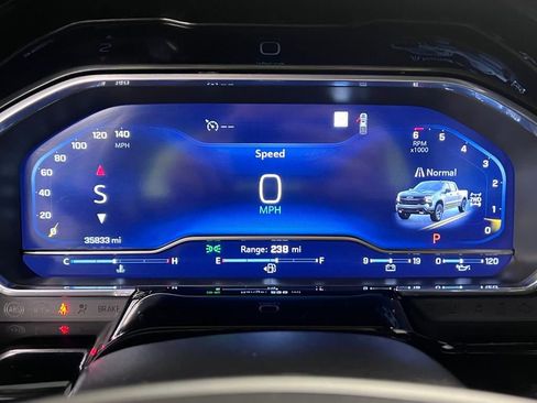 Used 2023 Chevrolet Silverado 1500 LT Trail Boss image 24