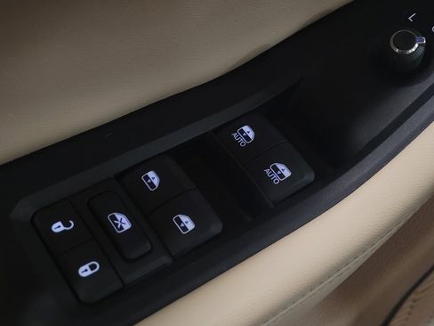 Used 2022 Jeep Grand Cherokee Limited 4xe image 27