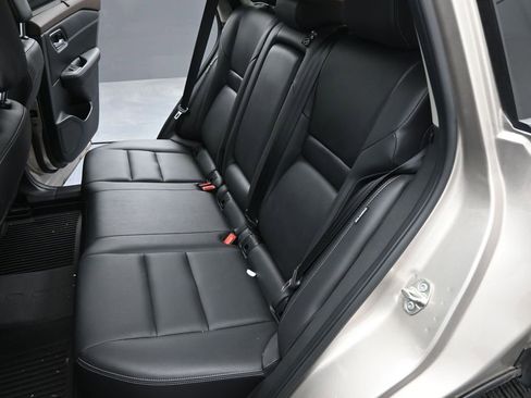 Used 2021 Nissan Rogue SL AWD/4WD image 26