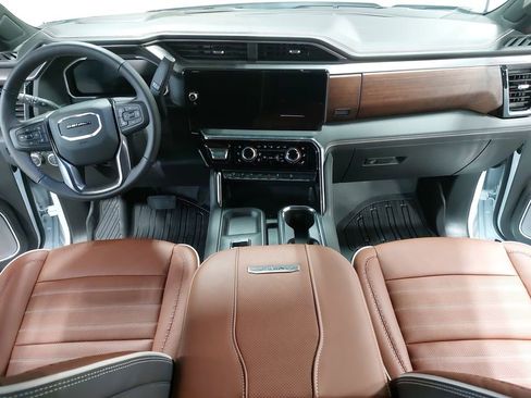 New 2026 GMC Sierra 2500 Denali Ultimate image 9