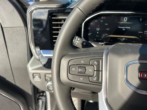New 2026 GMC Sierra 1500 Elevation image 13