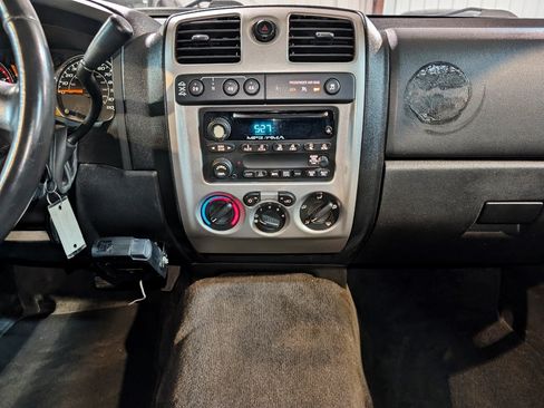 Used 2009 Chevrolet Colorado LT w/ LT Preferred Equipment Group AWD/4WD image 31