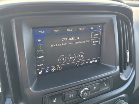 Used 2021 Chevrolet Colorado W/T w/ WT Convenience Package image 23