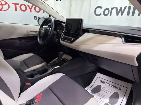 Used 2026 Toyota Corolla LE image 11