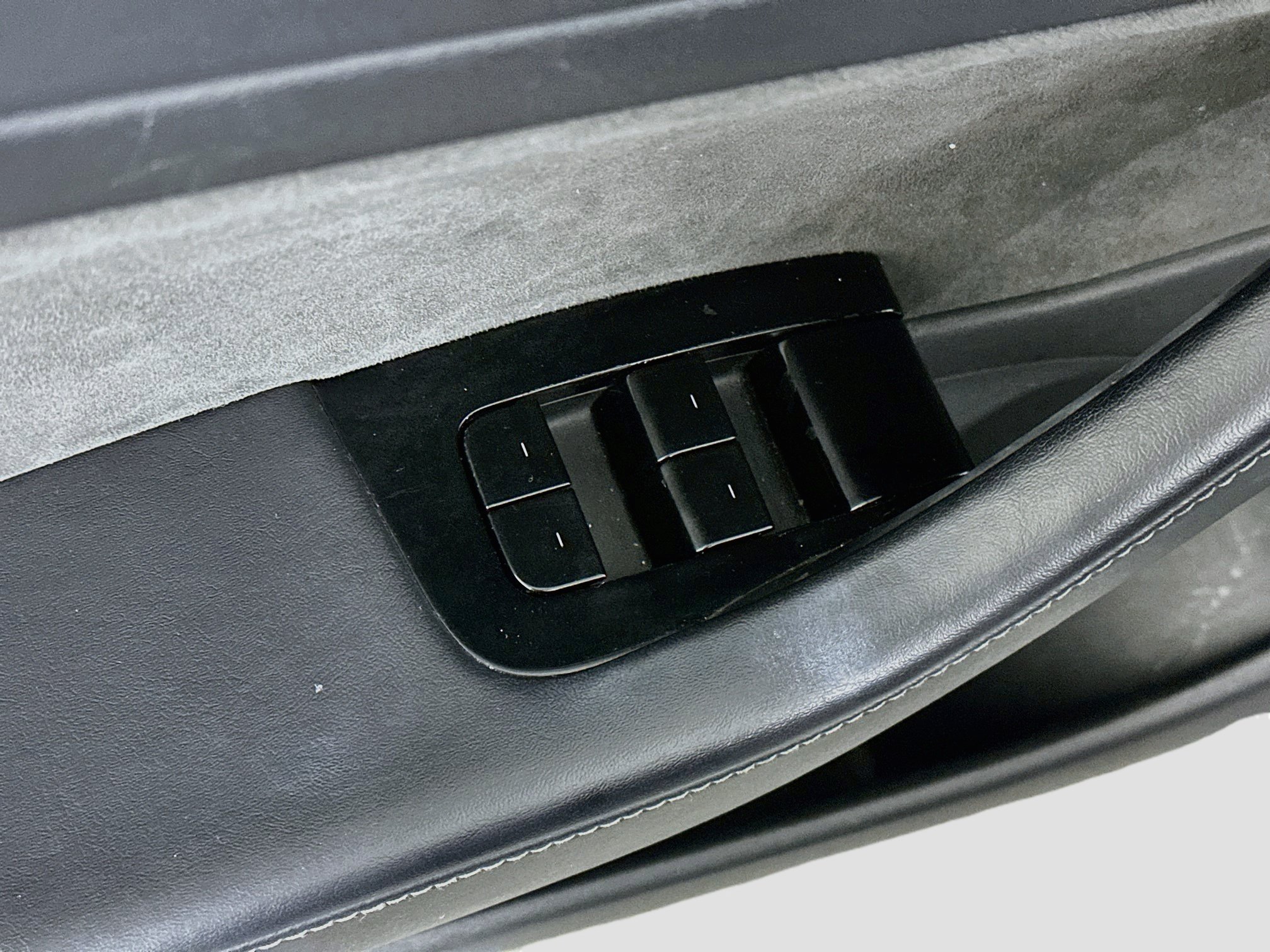 Used 2020 Tesla Model 3 Standard Range Plus RWD image 15