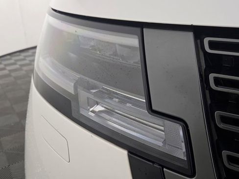 Used 2024 Land Rover Range Rover Autobiography AWD/4WD image 10