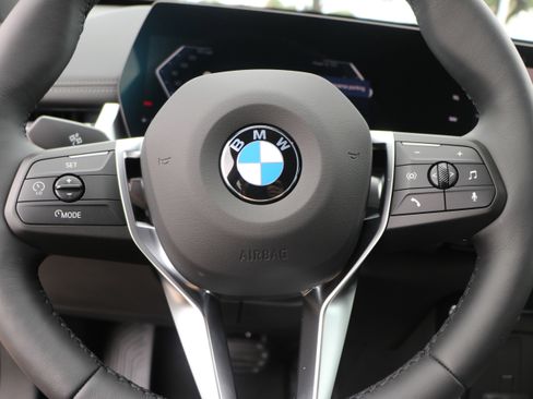 Used 2025 BMW X1 xDrive28i w/ Convenience Package AWD/4WD image 17