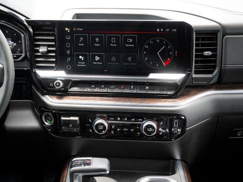 Used 2024 GMC Sierra 1500 Elevation AWD/4WD image 29