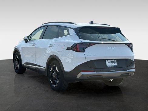 Used 2026 Kia Sportage LX AWD/4WD image 7