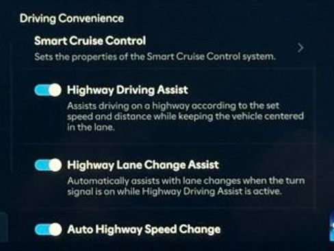 Used 2025 Hyundai Ioniq 5 SE image 24