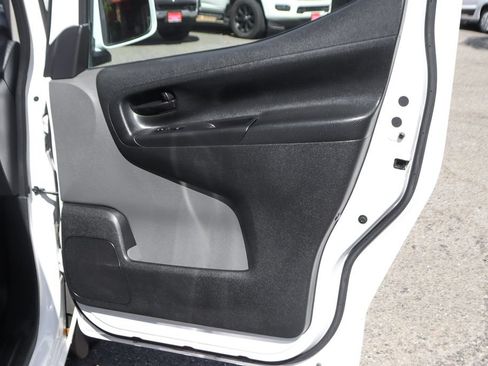 Used 2018 Nissan NV200 SV w/ Navigation Package FWD image 35