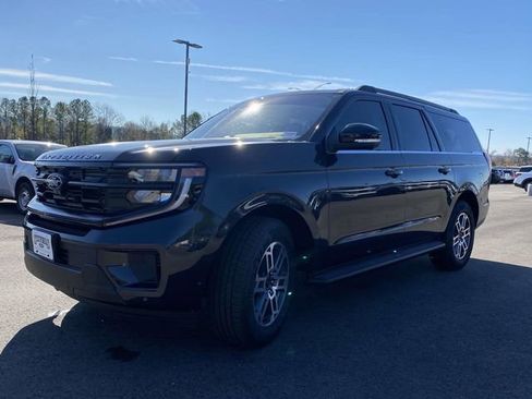 New 2025 Ford Expedition Max Active image 7