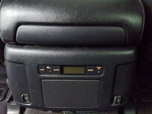 Used 2020 Nissan Armada SL w/ Premium Package image 13