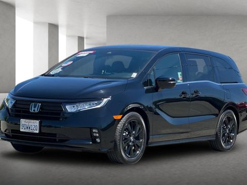 Used 2023 Honda Odyssey Sport image 8