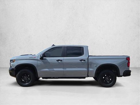 Used 2024 Chevrolet Silverado 1500 ZR2 w/ Technology Package image 8