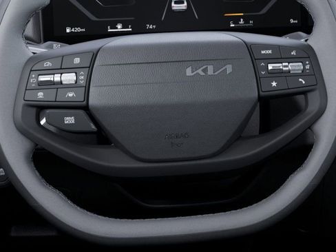 New 2025 Kia K4 GT-Line Turbo FWD image 21