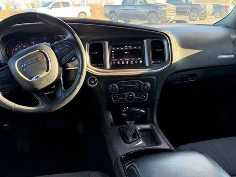 Used 2021 Dodge Charger SXT w/ Blacktop Package image 13