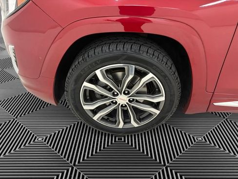 Certified 2020 GMC Terrain Denali w/ Denali Premium Package AWD/4WD image 9