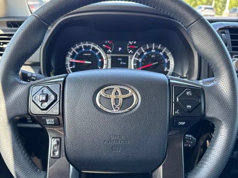 Used 2019 Toyota 4Runner Limited AWD/4WD image 8