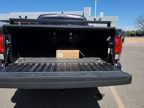 Used 2022 Toyota Tacoma SR5 image 39