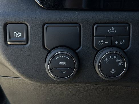 New 2026 Chevrolet Silverado 1500 LT image 20