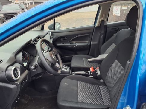 Used 2024 Nissan Versa S w/ Trunk Package image 17