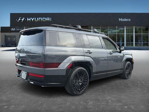 Certified 2025 Hyundai Santa Fe Calligraphy image 4