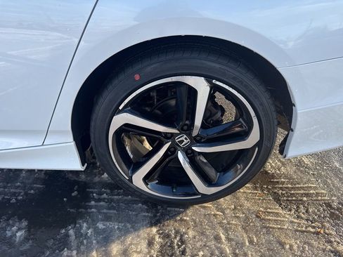 Certified 2018 Honda Accord Sport image 13