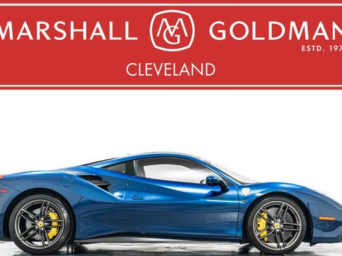 Used 2018 Ferrari 488 GTB RWD image 1