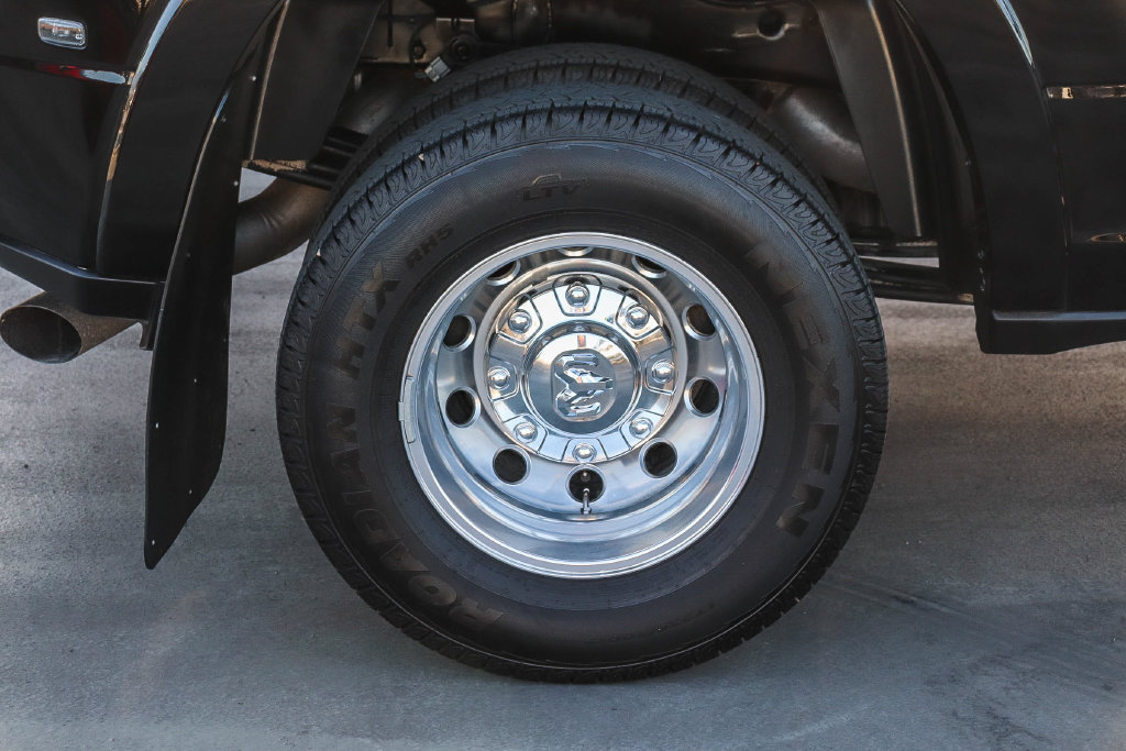 Used 2025 RAM 3500 Longhorn w/ Max Tow Package AWD/4WD image 12