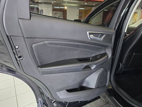 Used 2016 Ford Edge Titanium w/ Canadian Touring Package image 11