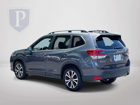 Used 2022 Subaru Forester Limited AWD/4WD image 6