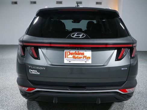 Used 2023 Hyundai Tucson SEL w/ Convenience Package AWD/4WD image 8