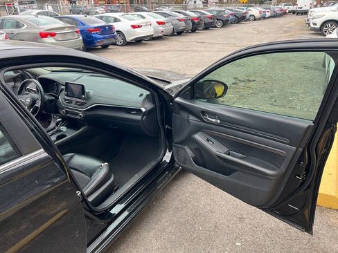 Used 2019 Nissan Altima 2.5 SR image 17
