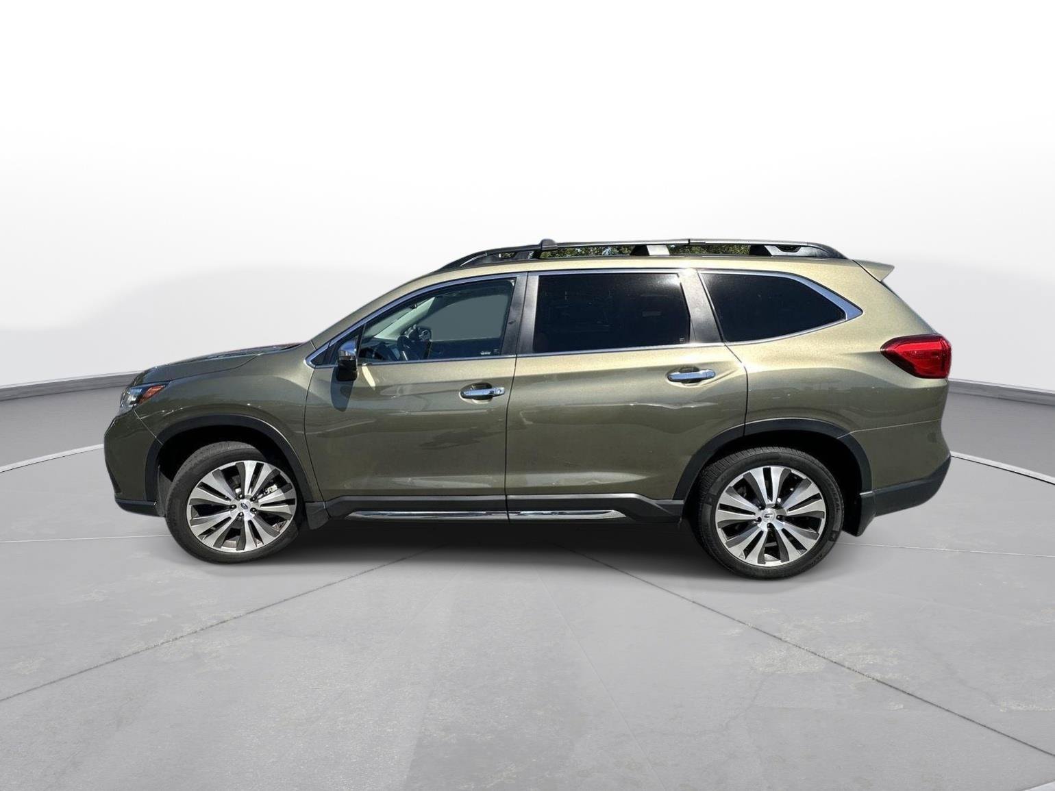 Used 2022 Subaru Ascent Touring AWD/4WD image 9