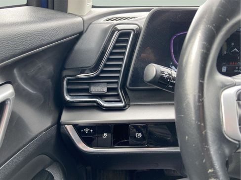 Used 2023 Kia Sportage EX FWD image 58