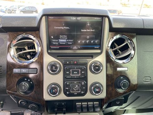 Used 2016 Ford F250 Platinum w/ FX4 Off-Road Package image 20