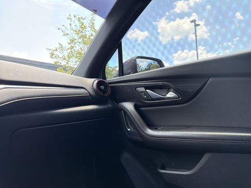 Used 2020 Chevrolet Blazer RS FWD image 18