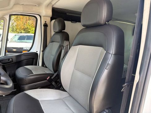 Used 2017 RAM ProMaster 1500 FWD image 11