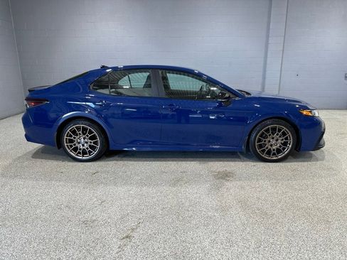 Used 2023 Toyota Camry SE w/ Convenience Package AWD/4WD image 2